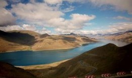 西藏天空 在线观看,云端之上，探寻神秘高原的壮丽画卷